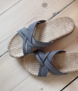 Shangies sandaler - Black stripes - Image 2