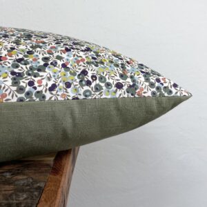 Pude - Liberty Wiltshire - sage - 60x40 cm - Image 2