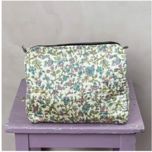 Juna stor silke toilettaske - Nr. 28