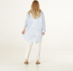 Boyfriend Shirt - Blue Block Print - Masala - Billede 2