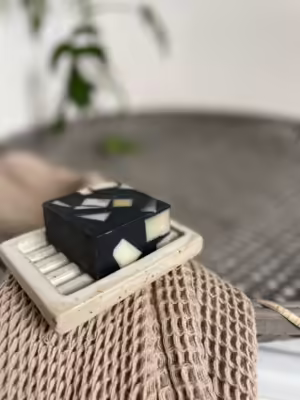 Soap no. 5 - Ground - Amalie Rosalie